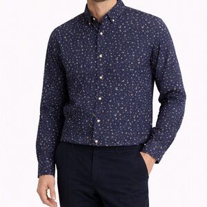 Bar lll Men long sleeve casual buttoned down sz L slim fit(16-161/2)(34-35)